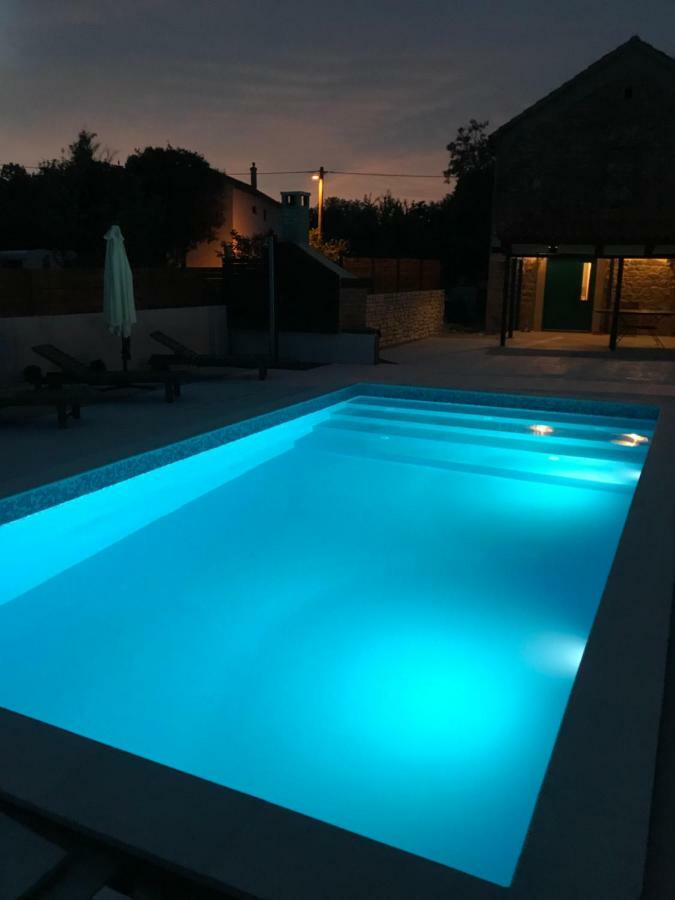 Apartments Malic Pridraga Экстерьер фото