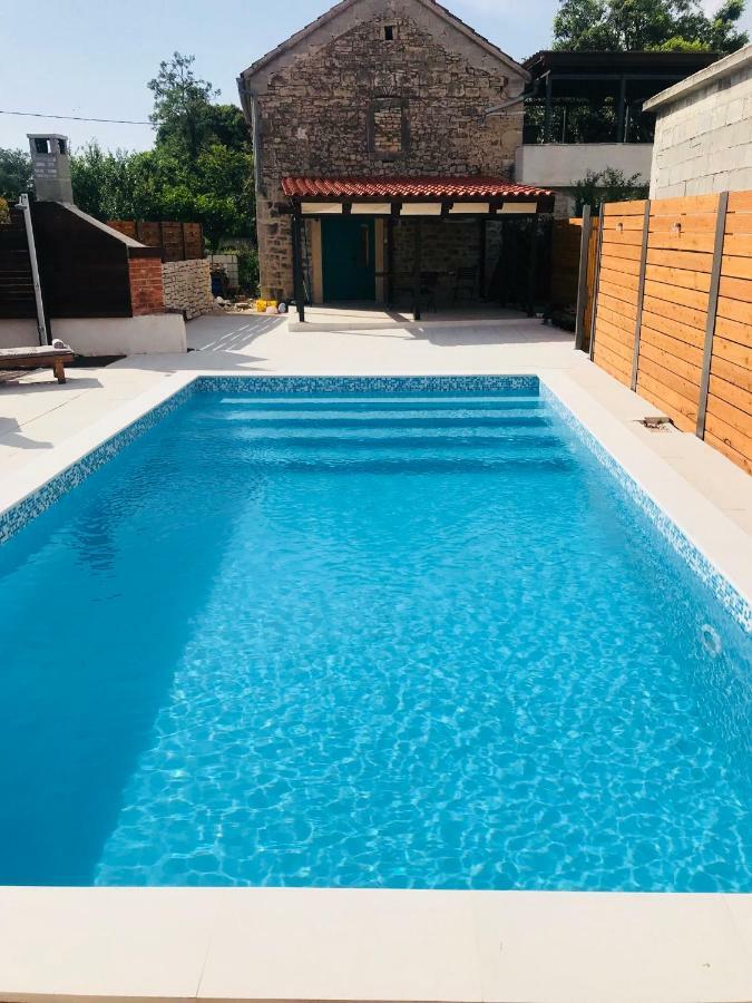 Apartments Malic Pridraga Экстерьер фото