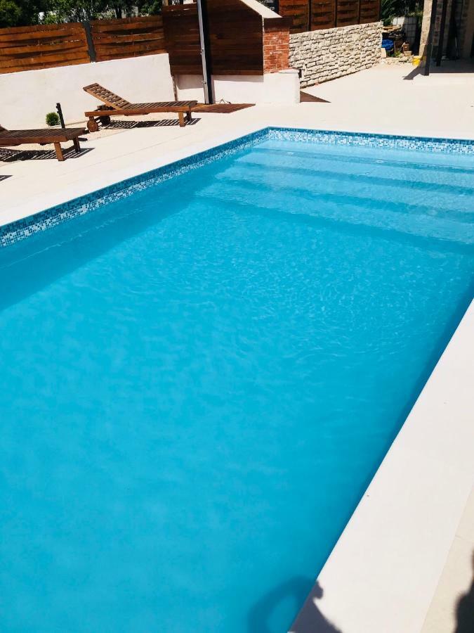 Apartments Malic Pridraga Экстерьер фото